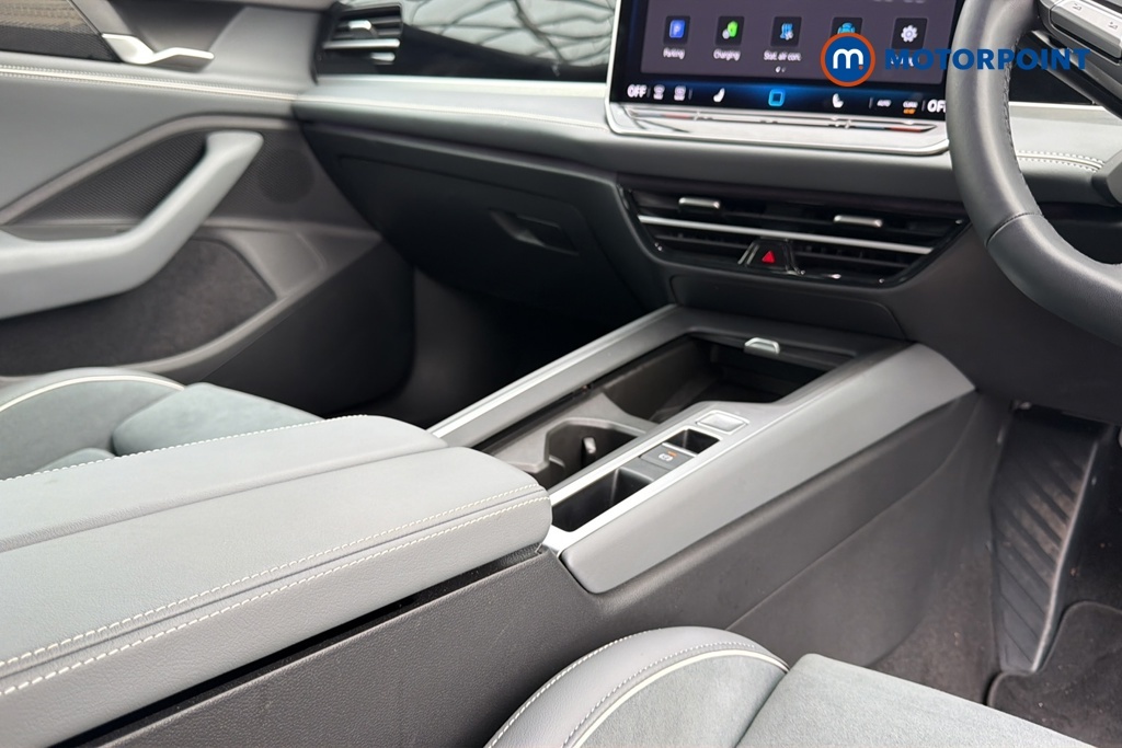 Volkswagen Passat 1.5 Tsi Ehybrid Life Dsg Grey #16