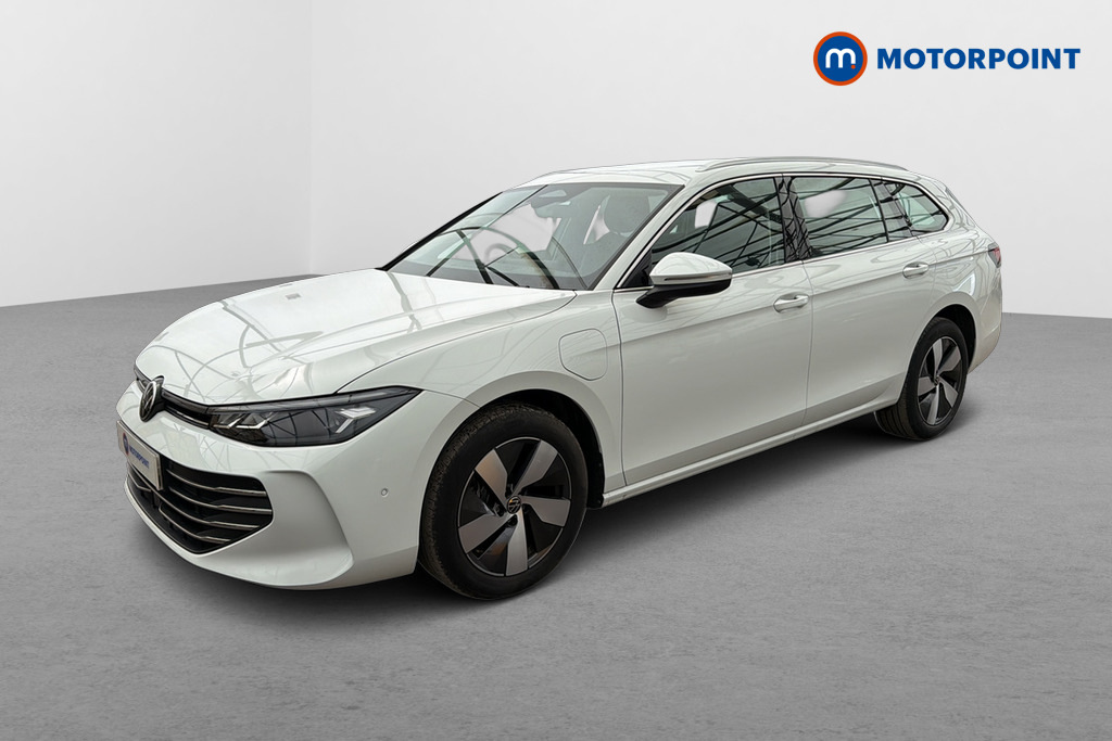 Volkswagen Passat 1.5 Tsi Ehybrid Life Dsg White #3