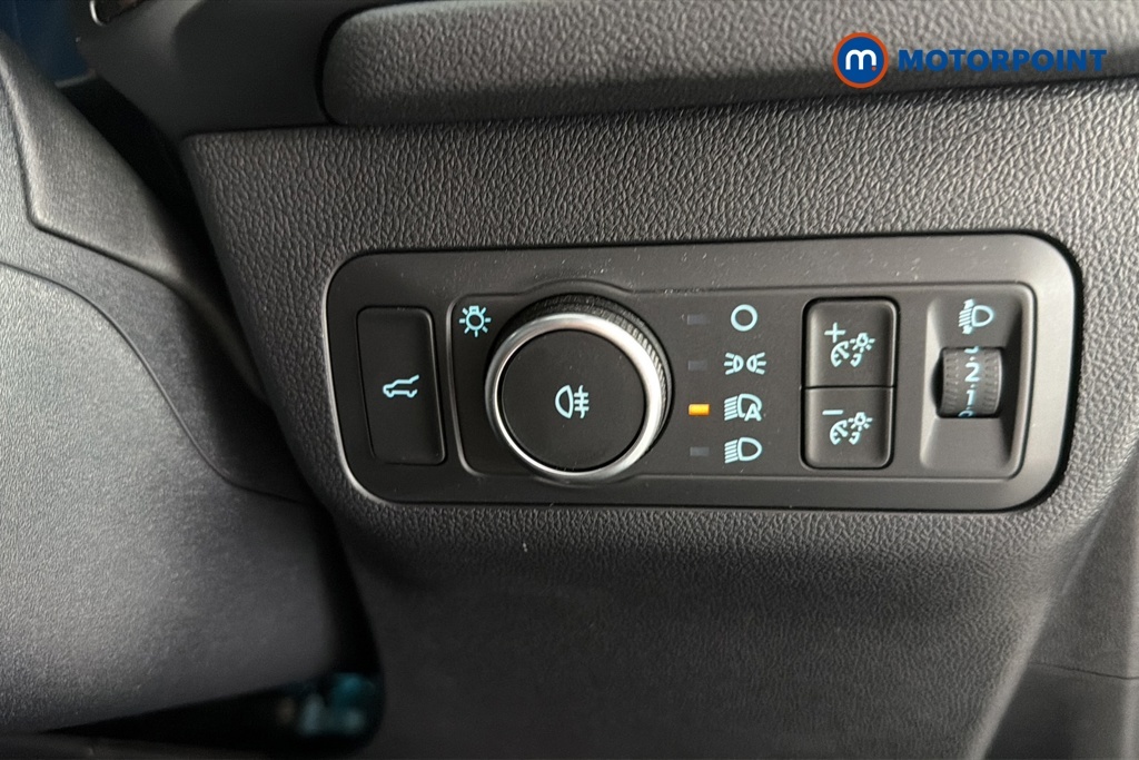 Ford Kuga Kuga St-line 2.5L Duratec Phev 243Ps Fwd Cv Silver #18