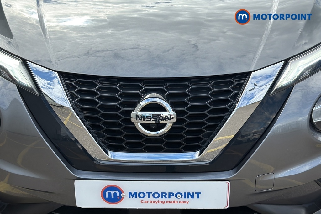 Nissan Juke 1.0 Dig-t N-connecta Suv Dct Euro Black #26