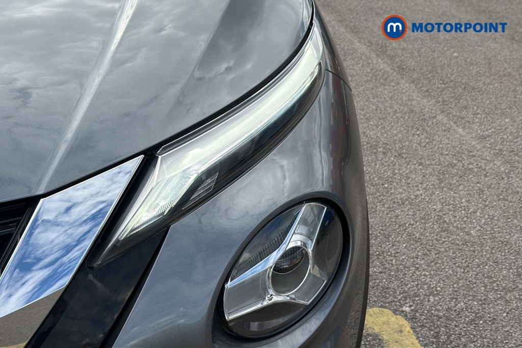 Nissan Juke 1.0 Dig-t N-connecta Suv Dct Euro Black #25