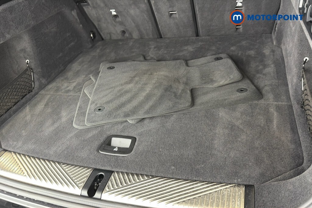 BMW i5 250Kw Edrive40 M Sport 84Kwh 22Kwch Black #36