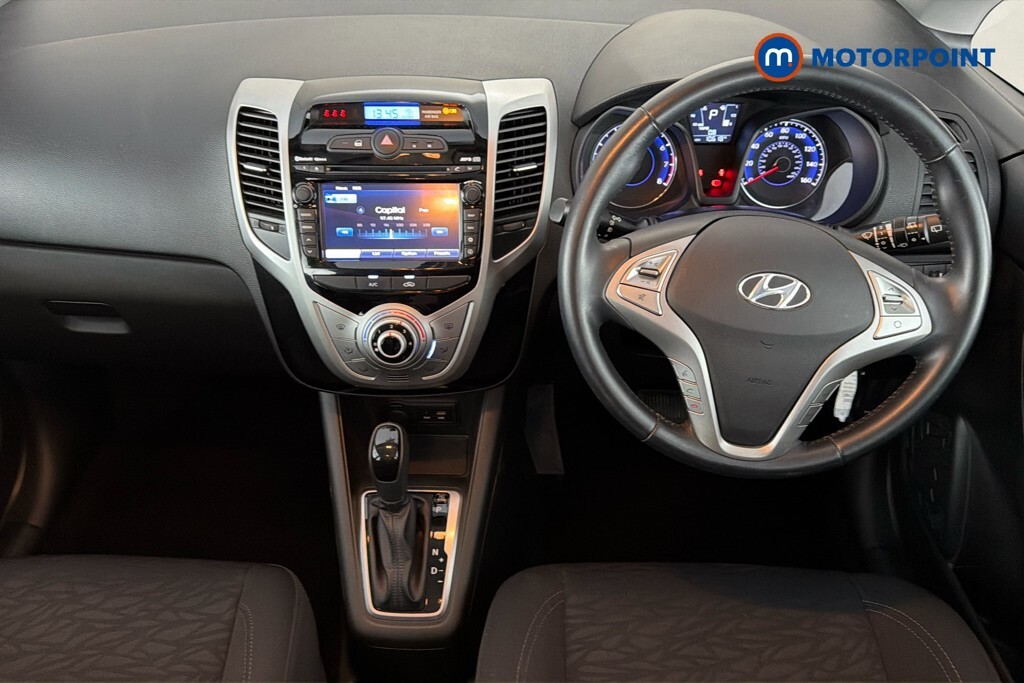 Hyundai Ix20 1.6 Se Nav Hatchback Euro 6 125 Red #9