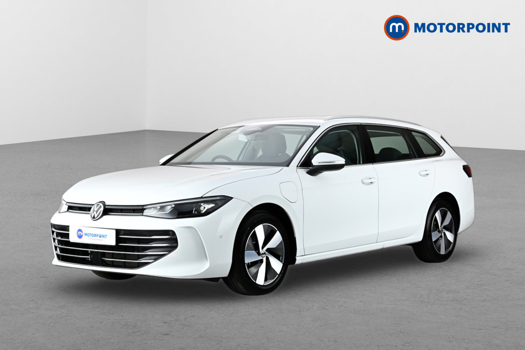 Volkswagen Passat 1.5 Tsi Ehybrid Life Dsg White #3