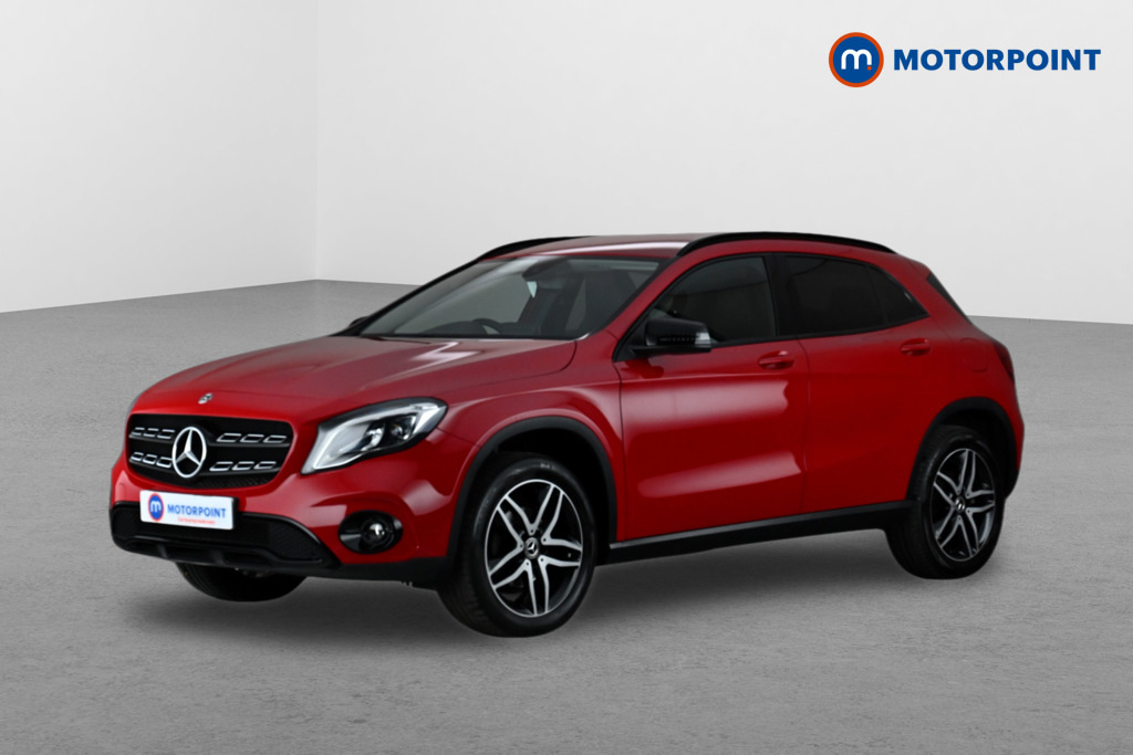 Mercedes-Benz GLA Class Gla 180 Urban Edition Red #3