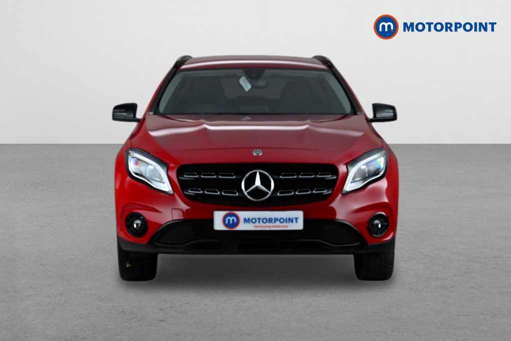 Mercedes-Benz GLA Class Gla 180 Urban Edition Red #2