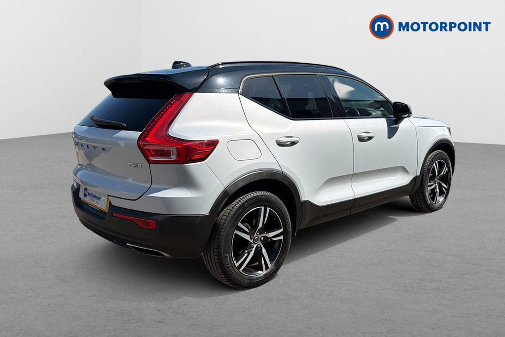 Volvo XC40 1.5 T3 163 R Design Geartronic Silver #4