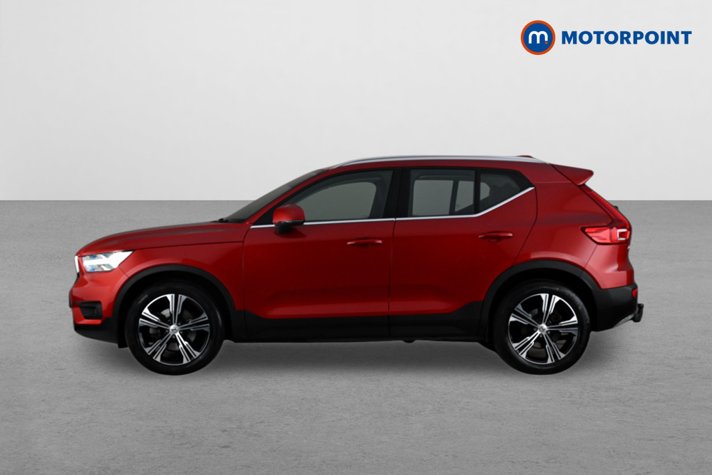 Volvo XC40 2.0 B4p Inscription Pro Red #4