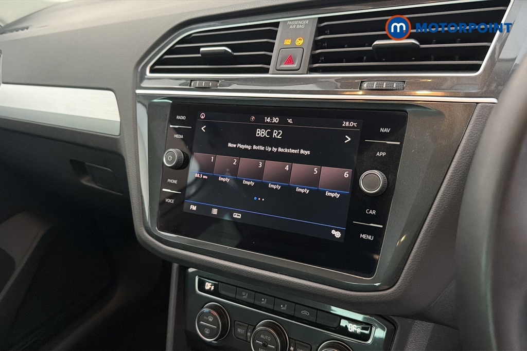 Volkswagen Tiguan Pa Elegance 2.0 Tsi 190Ps 7-Speed Dsg 4Motion Ar Grey #16