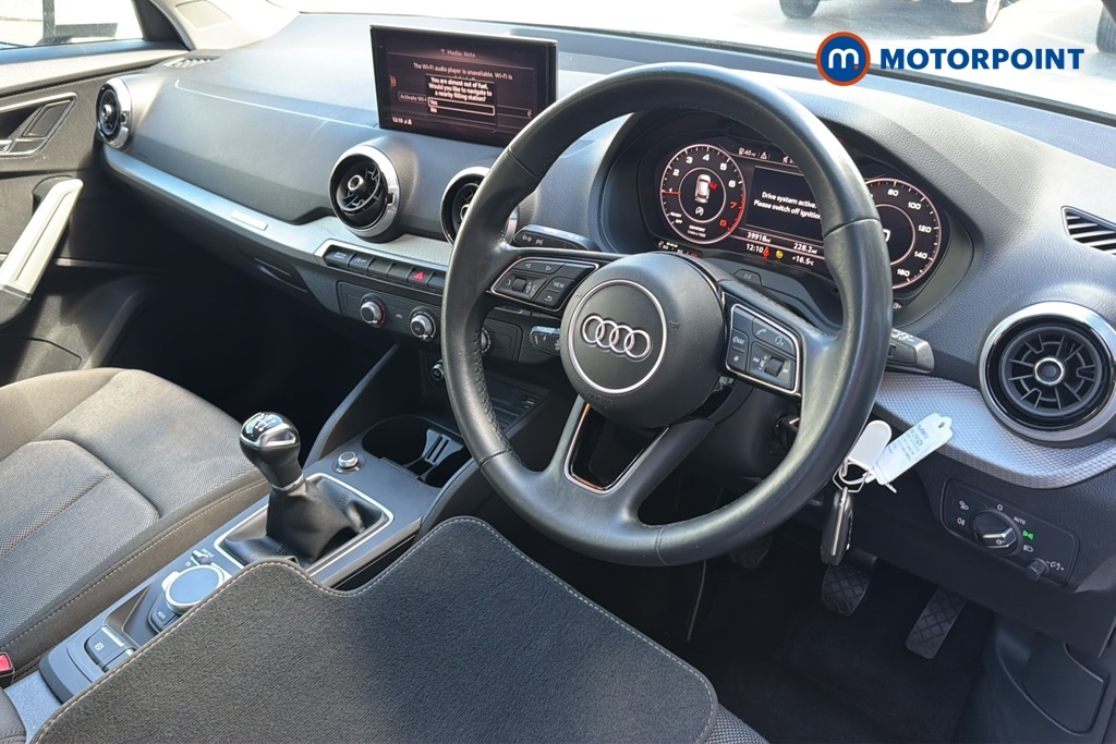 Audi Q2 Audi Estate 35 Tfsi Sport S Tronic Blue #9