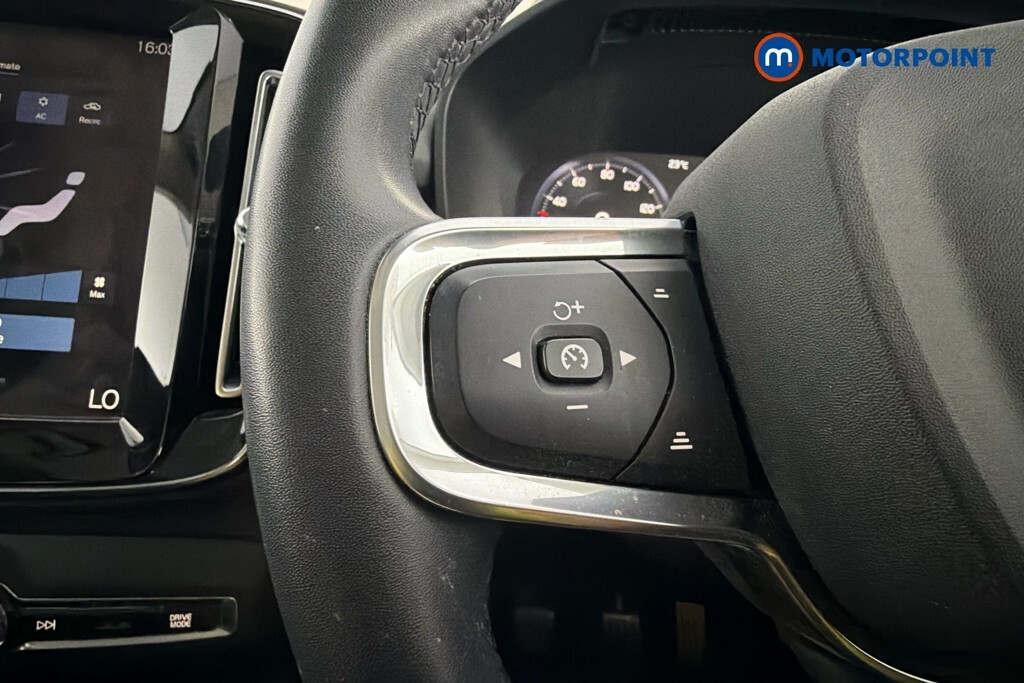 Volvo XC40 1.5 T3 163 Inscription Geartronic Grey #10