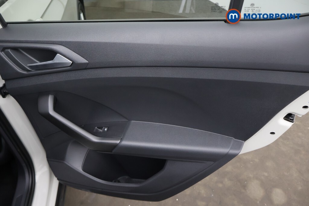 Volkswagen T-Cross 1.0 Tsi 110 Se Edition Dsg Blue #24