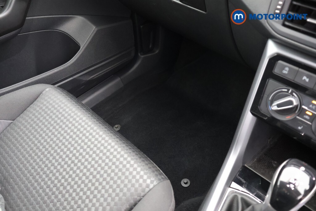 Volkswagen T-Cross 1.0 Tsi 110 Se Edition Dsg Blue #19