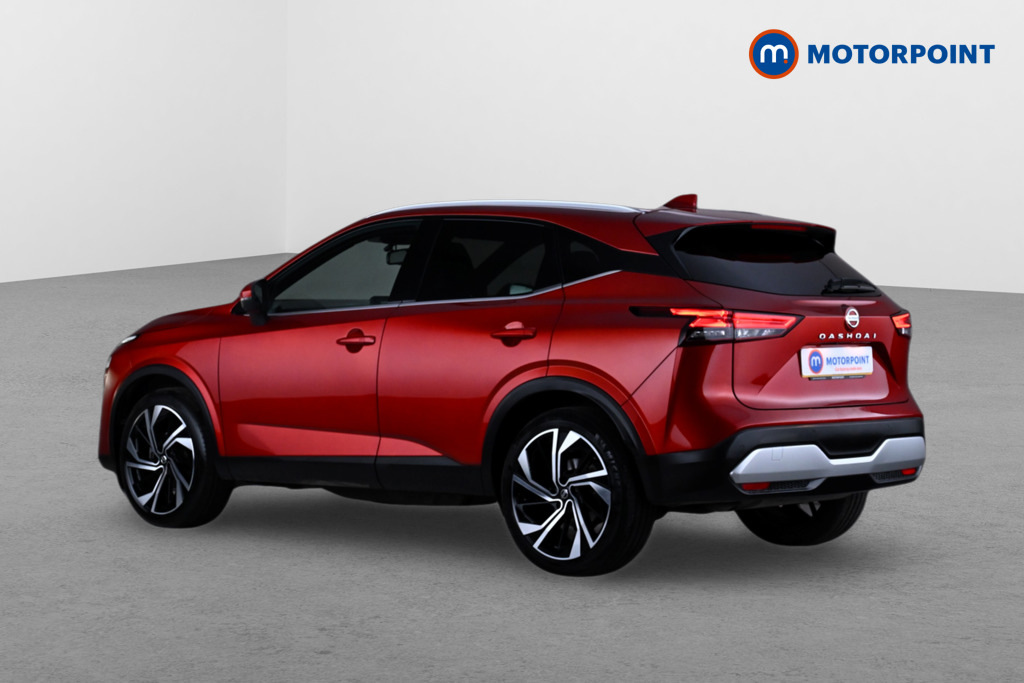 Nissan Qashqai 1.3 Dig-t Mh 158 Tekna-plus Xtronic HD22GXU Red #5