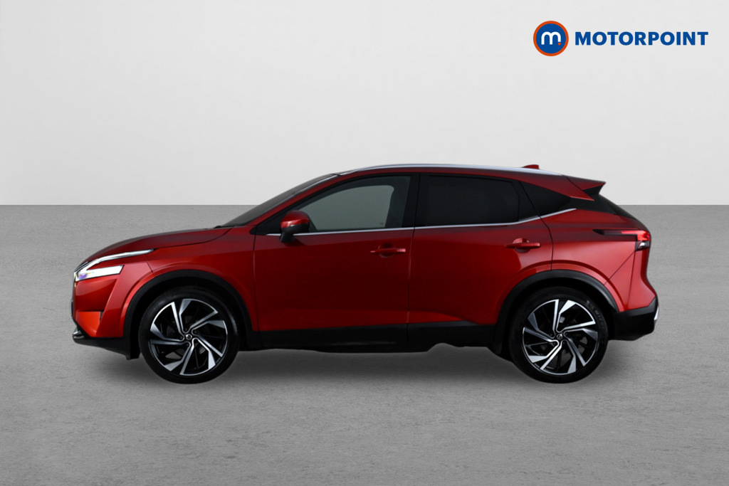 Nissan Qashqai 1.3 Dig-t Mh 158 Tekna-plus Xtronic HD22GXU Red #4