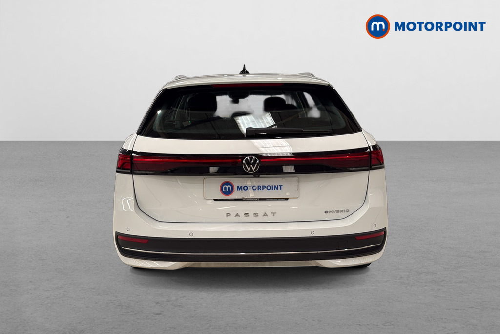 Volkswagen Passat 1.5 Tsi Ehybrid Life Dsg White #5