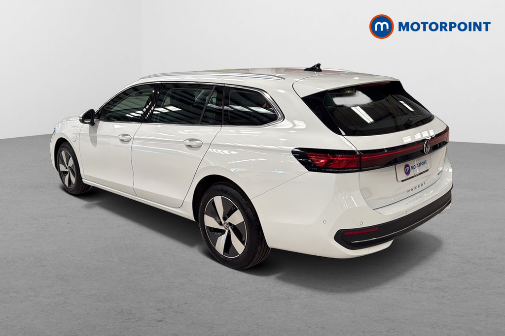 Volkswagen Passat 1.5 Tsi Ehybrid Life Dsg White #6
