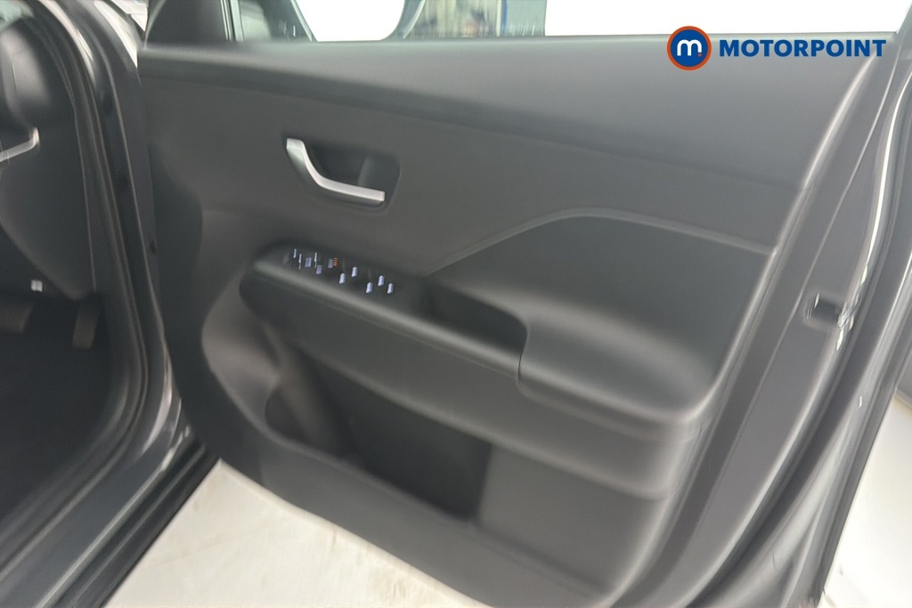 Hyundai Kona 1.6 Hybrid 129 Advance Dct 2025 Grey #21