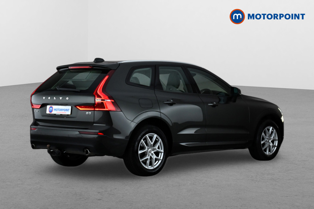 Volvo XC60 2.0 B5p 250 Momentum Geartronic Grey #5