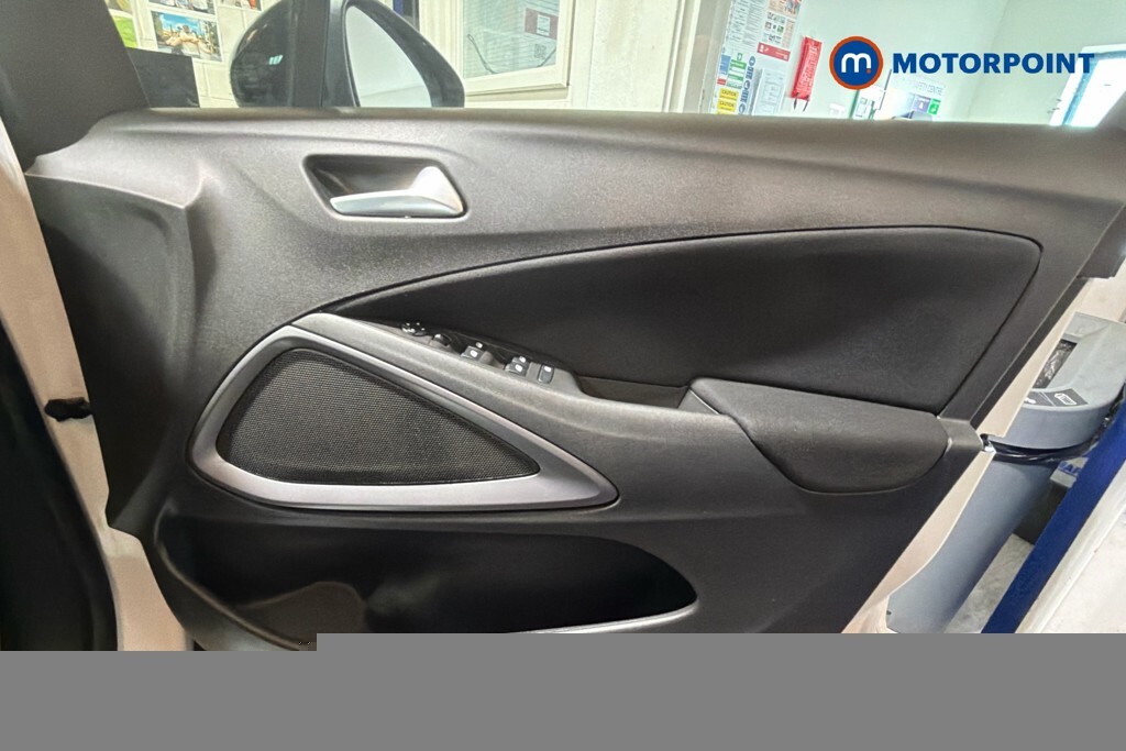 Vauxhall Crossland Crossland Sri Nav T Red #13