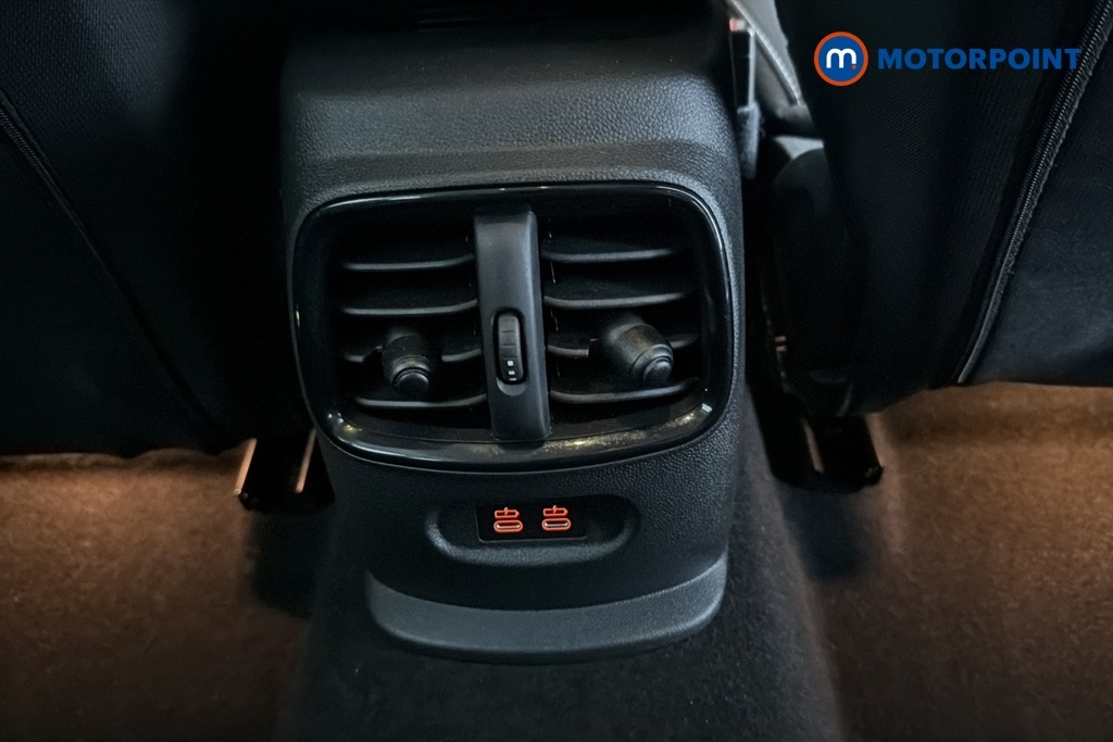 Mini Clubman 1.5 Cooper Exclusive Steptronic Euro 6 Ss 6Dr Black #22
