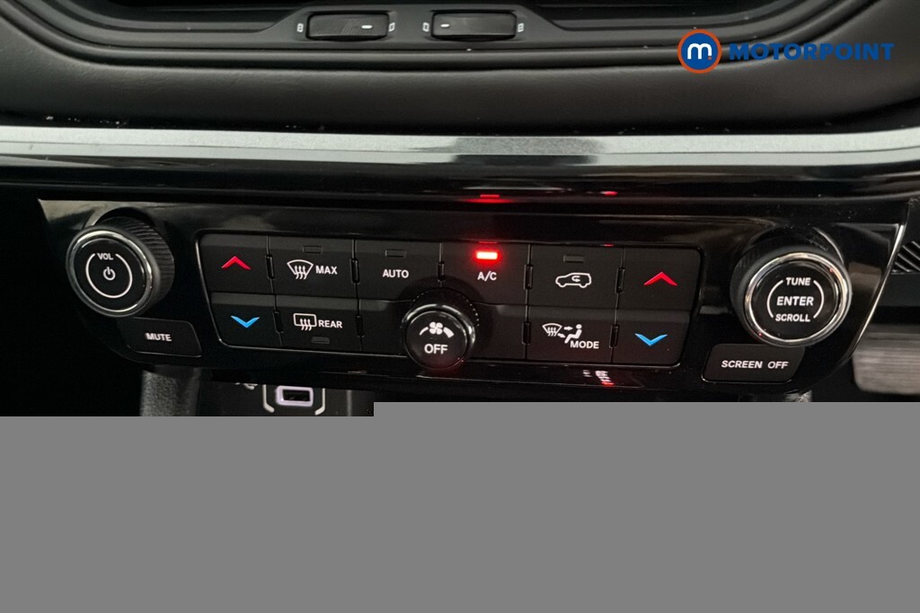 Jeep Compass 1.5 T4 E-torque Hybrid Summit Dct Black #12