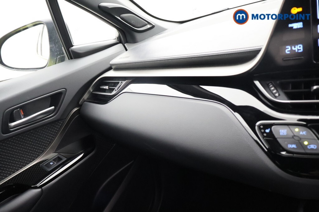 Toyota C-Hr 1.2 Vvt-i Design Euro 6 Ss Black #18