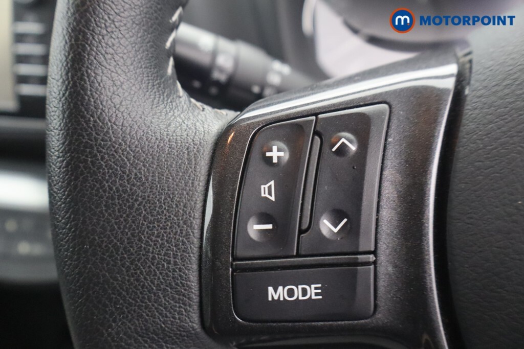 Toyota Yaris 1.5 Hybrid Icon Cvt Grey #22