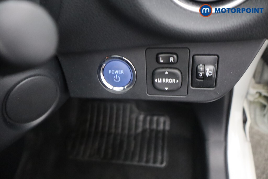 Toyota Yaris 1.5 Hybrid Icon Cvt Grey #20