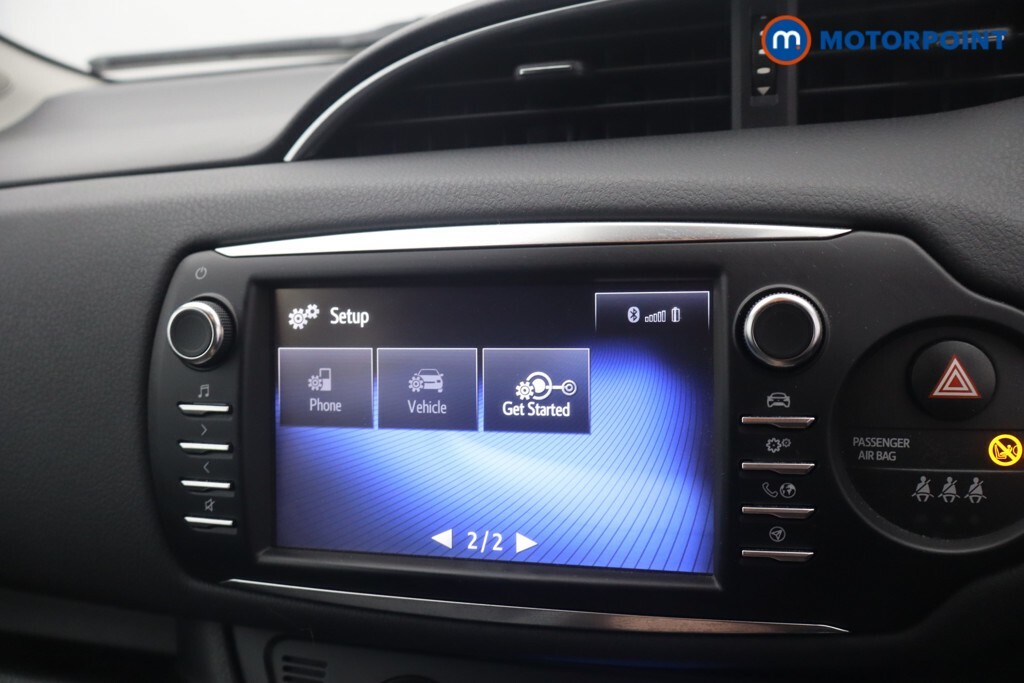 Toyota Yaris 1.5 Hybrid Icon Cvt Grey #29