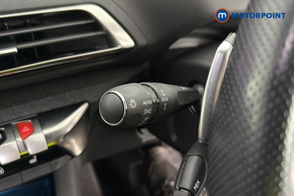 Peugeot 3008 1.5 Bluehdi Allure Eat8 2020 White #19