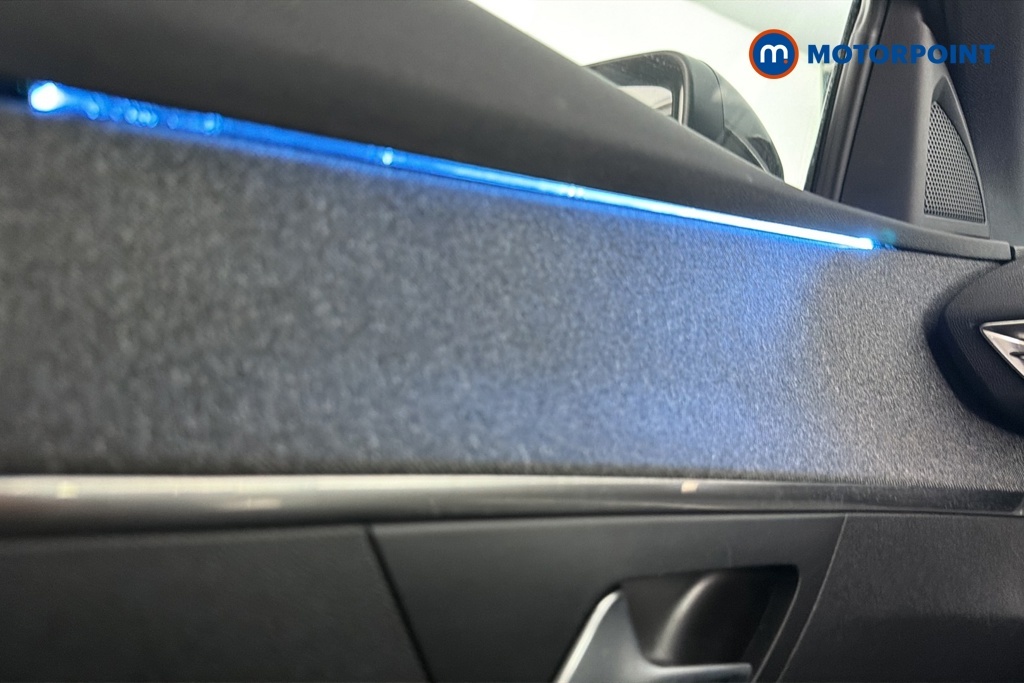 Peugeot 3008 1.5 Bluehdi Allure Eat8 2020 White #18