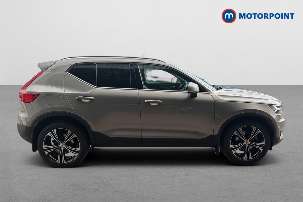 Volvo XC40 2.0 B4p Inscription Pro Awd Grey #4