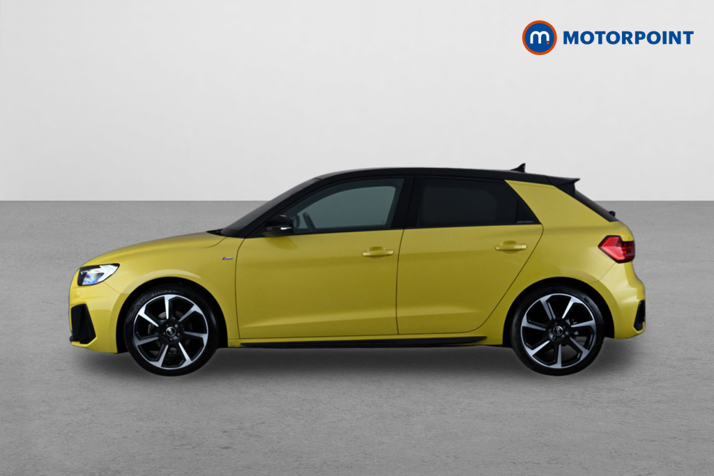 Audi A1 35 Tfsi Black Edition S Tronic RF22FXS Yellow #4