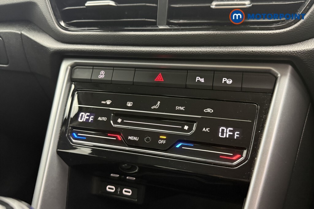 Volkswagen T-Roc R-line 1.5 Tsi 150Ps 7-Speed Dsg White #20