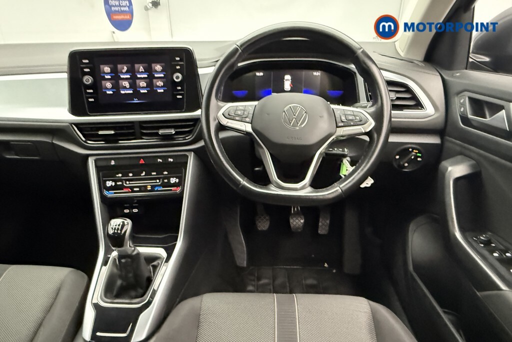 Volkswagen T-Roc R-line 1.5 Tsi 150Ps 7-Speed Dsg White #10