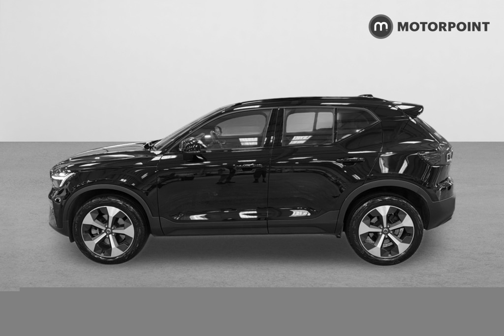 Volvo XC40 2.0 B4p Plus Dark BL74YFH Black #2