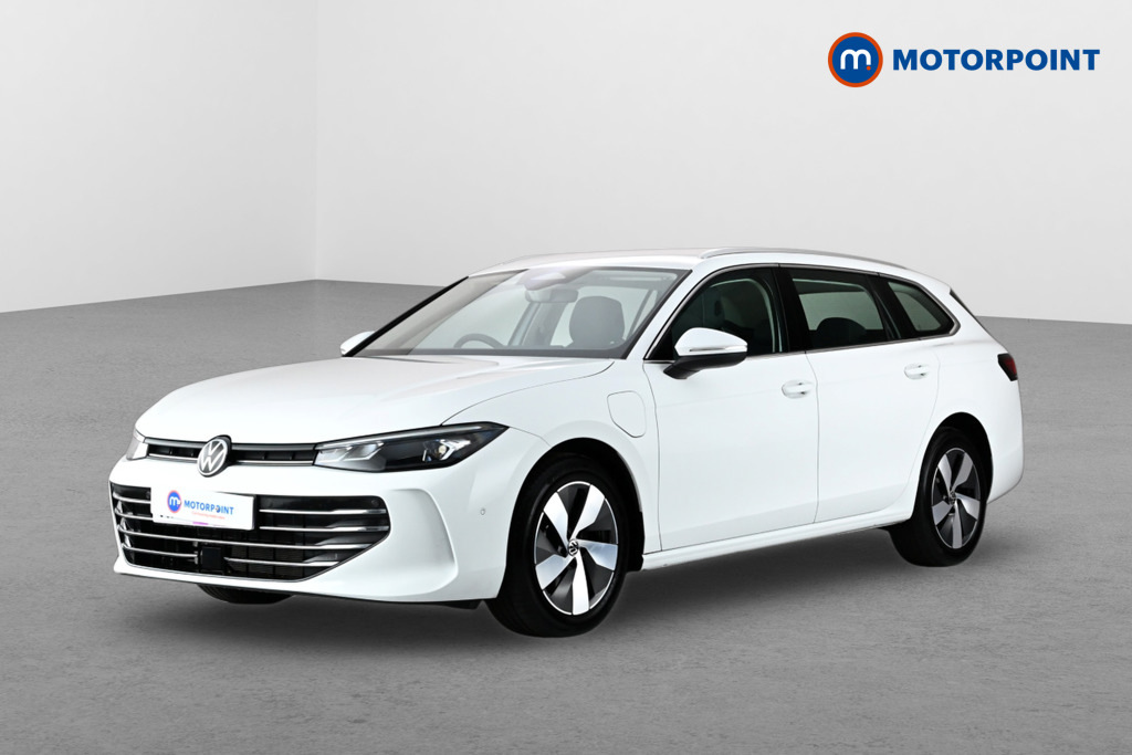 Volkswagen Passat 1.5 Tsi Ehybrid Life Dsg White #3