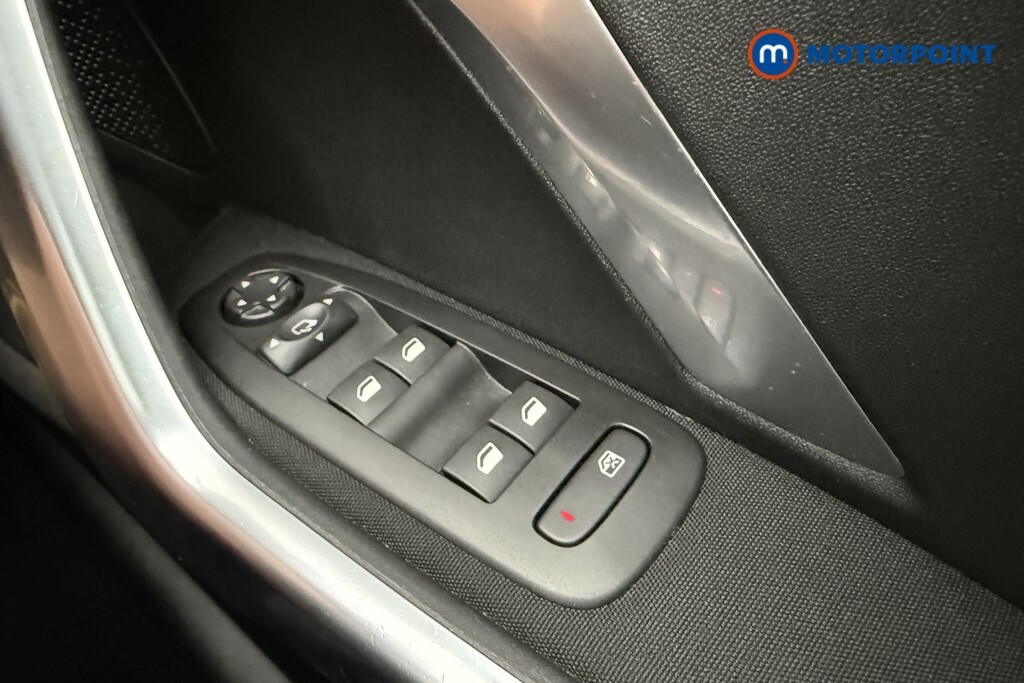 Peugeot 2008 1.5 Bluehdi Allure Eat Euro 6 Ss Red #21