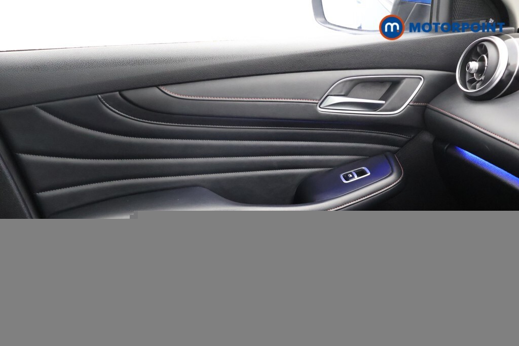 MG HS 1.5 T-gdi 16.6 Kwh Excite Suv Plug-in H Blue #14