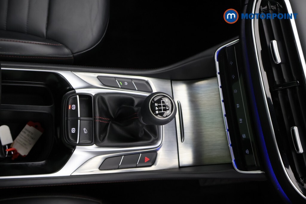 MG HS 1.5 T-gdi 16.6 Kwh Excite Suv Plug-in H Blue #16