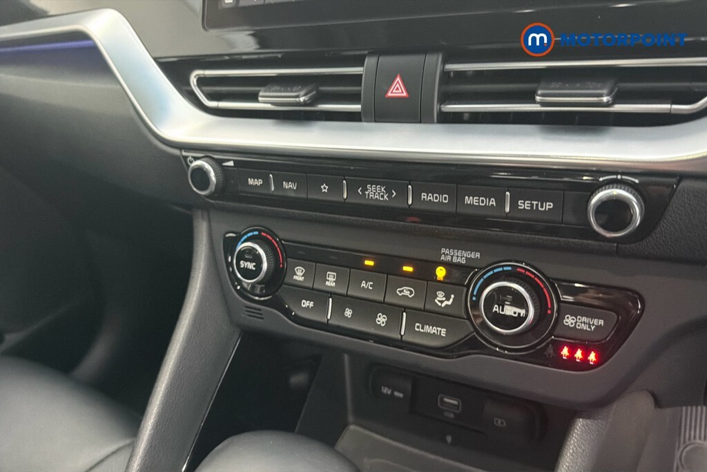 Kia Niro 1.6 Gdi 4 Suv Hybrid Dct Euro 6 Ss Red #18