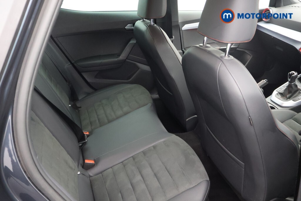 Seat Arona 1.0 Tsi Fr Sport Suv Dsg White #21