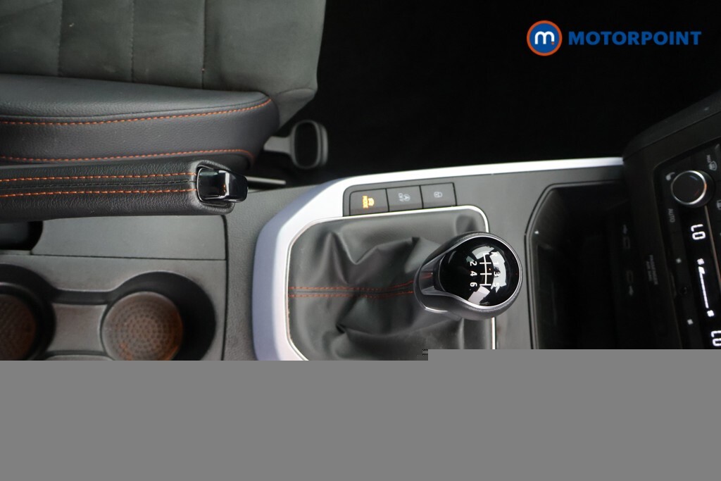 Seat Arona 1.0 Tsi Fr Sport Suv Dsg White #16