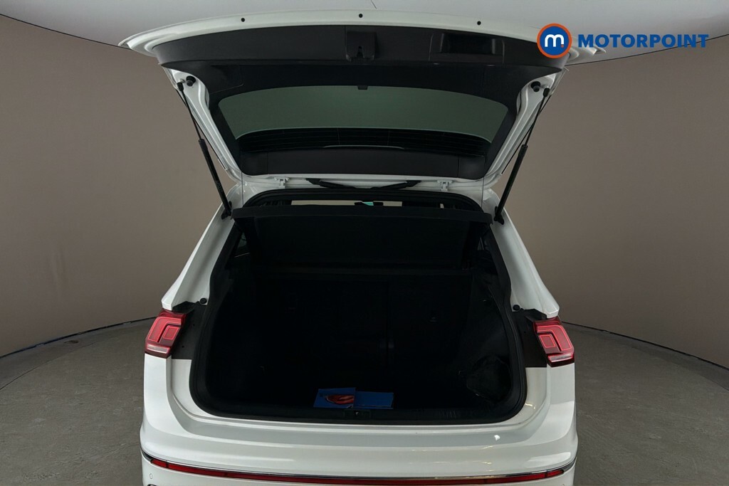 Volkswagen Tiguan 1.5 Tsi Active Suv Euro 6 Ss White #31