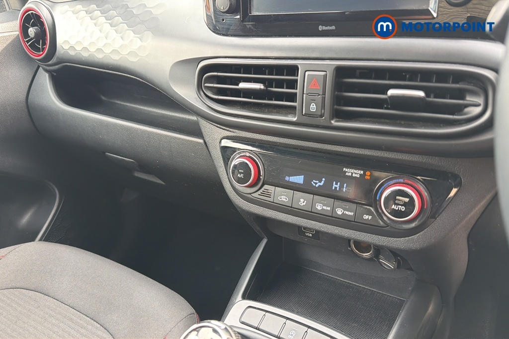 Hyundai I10 1.0 Se Connect Hatchback Euro 6 Brown #15