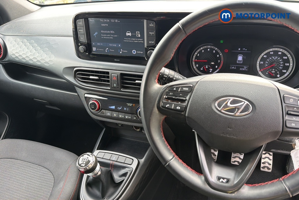Hyundai I10 1.0 Se Connect Hatchback Euro 6 Brown #8