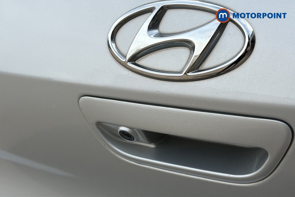 Hyundai I10 1.0 Se Connect Hatchback Euro 6 Brown #25