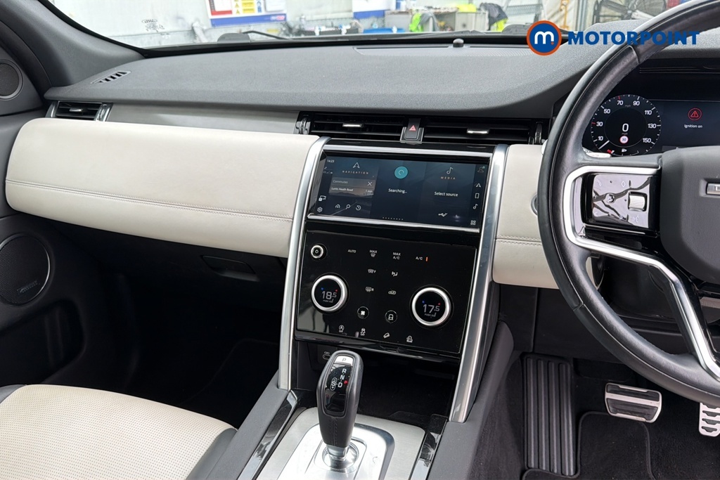 Land Rover Discovery Sport Sport S Black #8