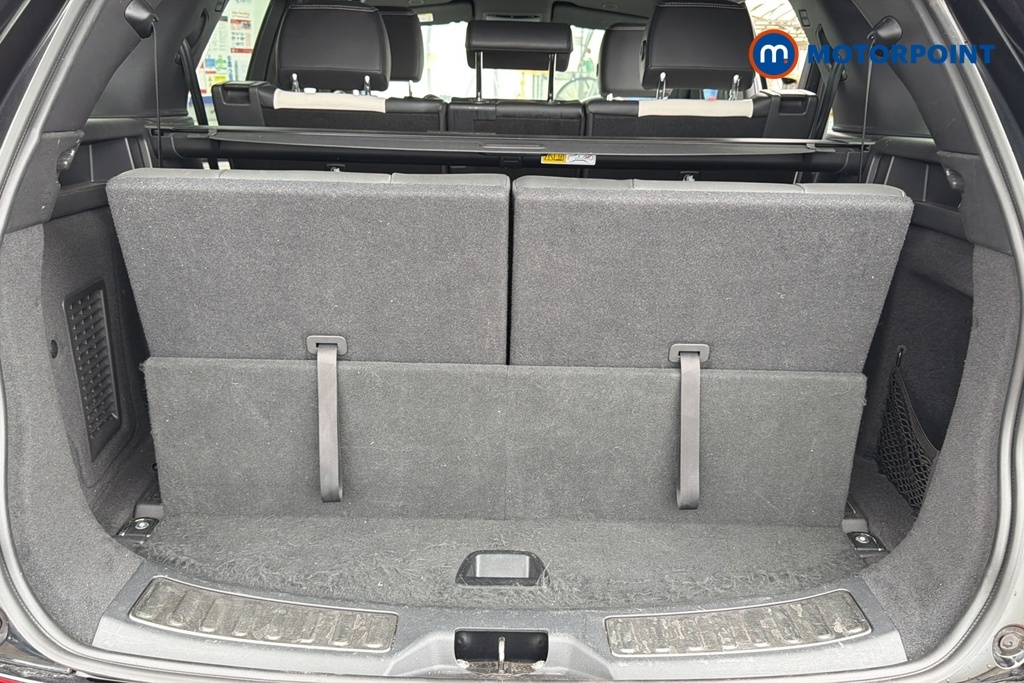 Land Rover Discovery Sport Sport S Black #32
